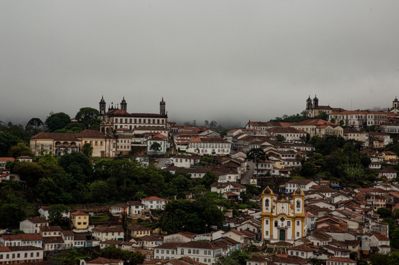 Vai chover no feriado de 15 de novembro? veja a previsão do tempo para Mariana e Ouro Preto