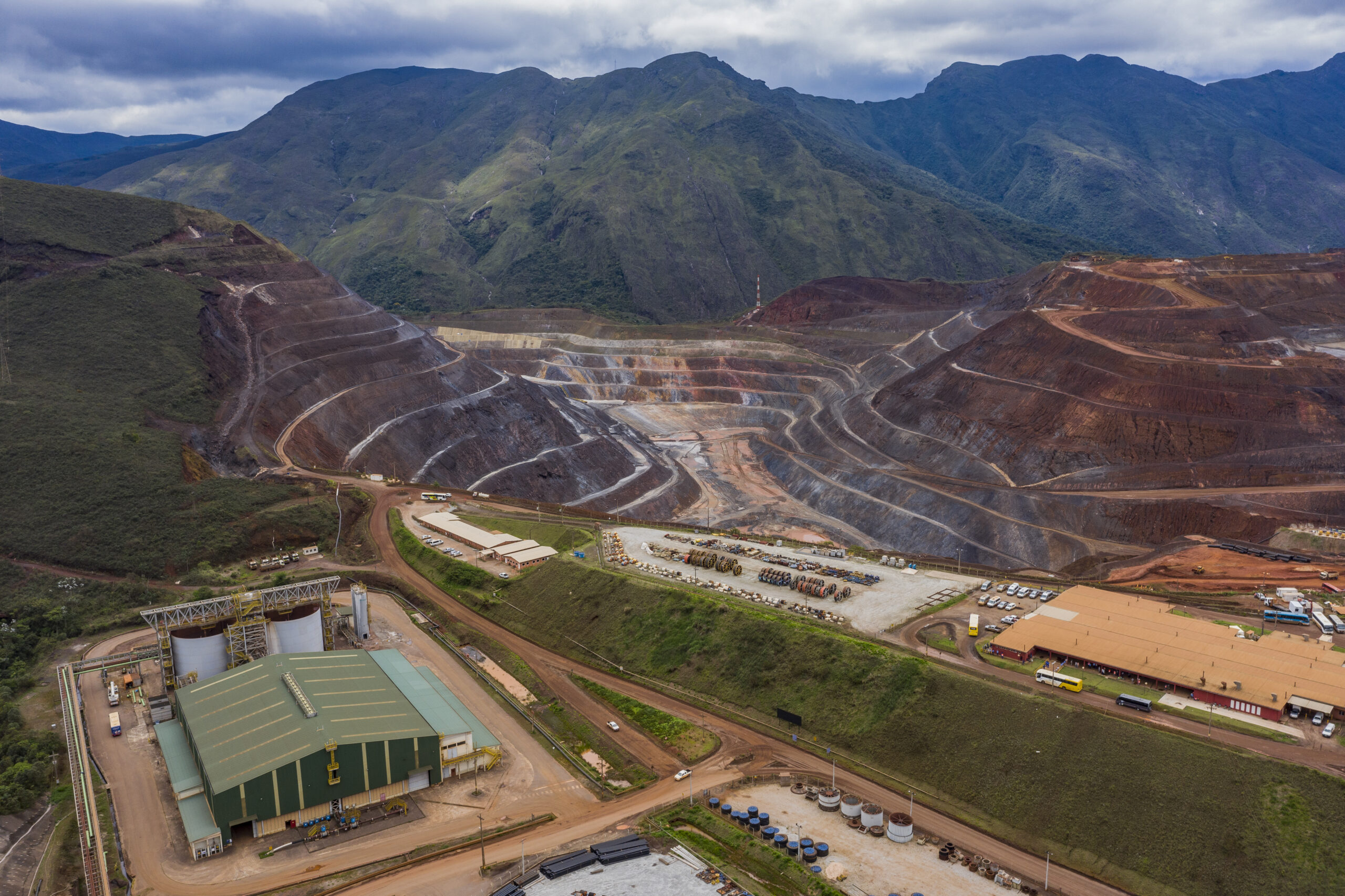 Samarco atinge 54% da produção que tinha antes do desastre em Mariana