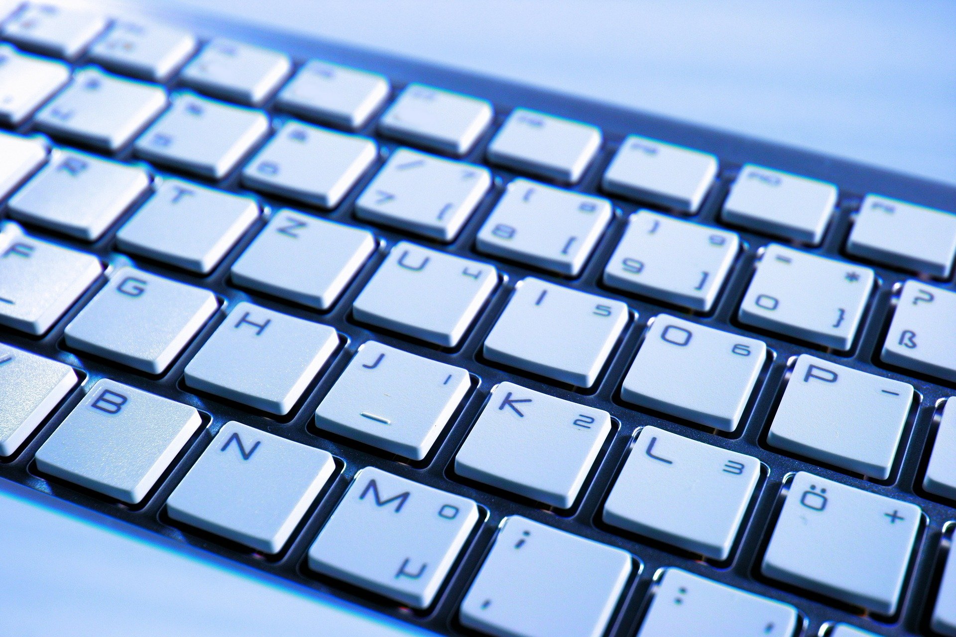 Vírus de computador? Saiba como remover com essas dicas