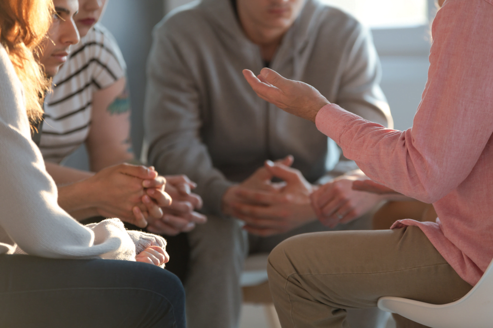 Como é o dia a dia em uma clínica para dependentes químicos?