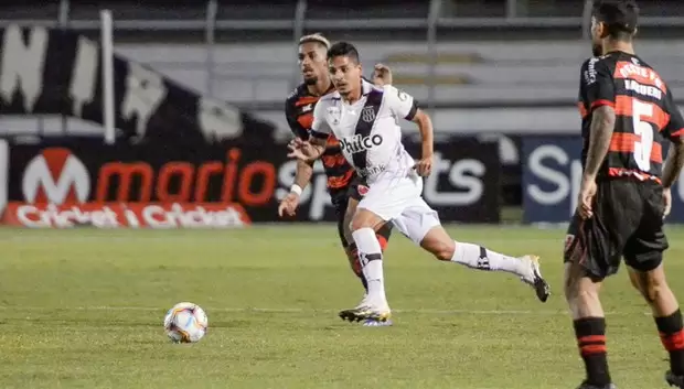 Cruzeiro acerta contratação de volante 'expert' em Série B