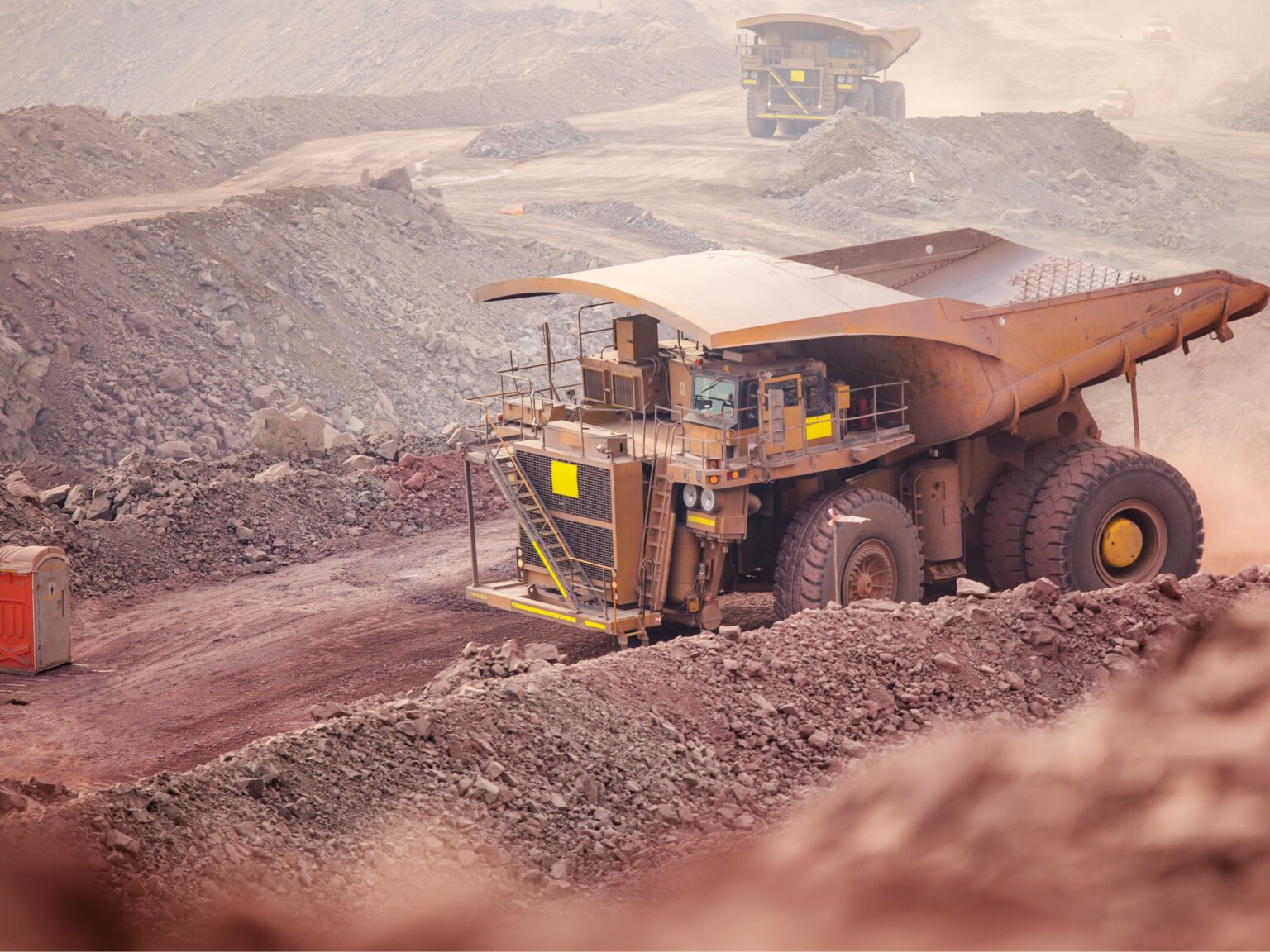 CSN mineração anuncia vagas de emprego para vários cargos