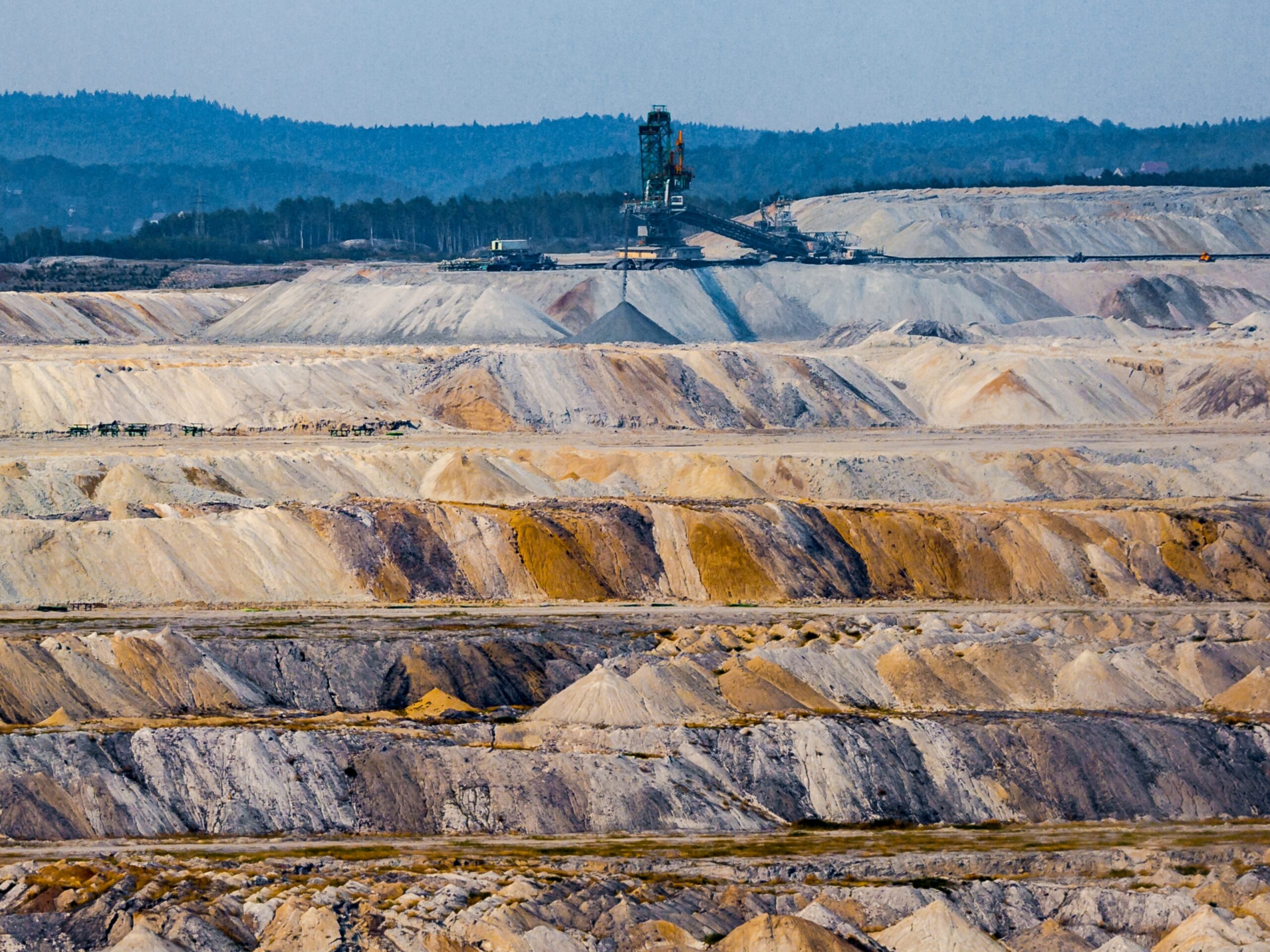 O perigo da mineração predatória para as nossas matas e nascentes