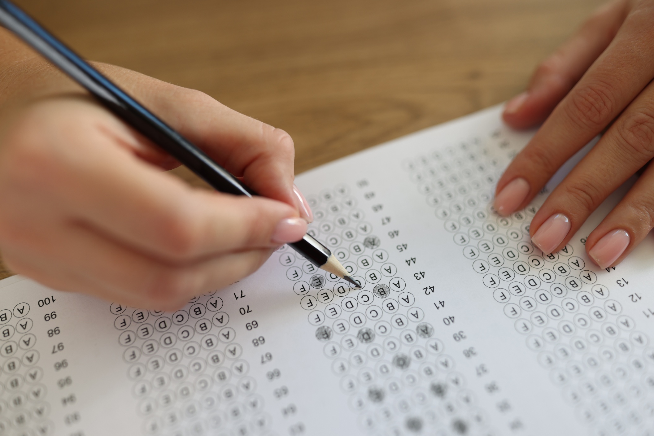 Concurso da Caixa com mais de 4 mil vagas encerra inscrições em dois dias