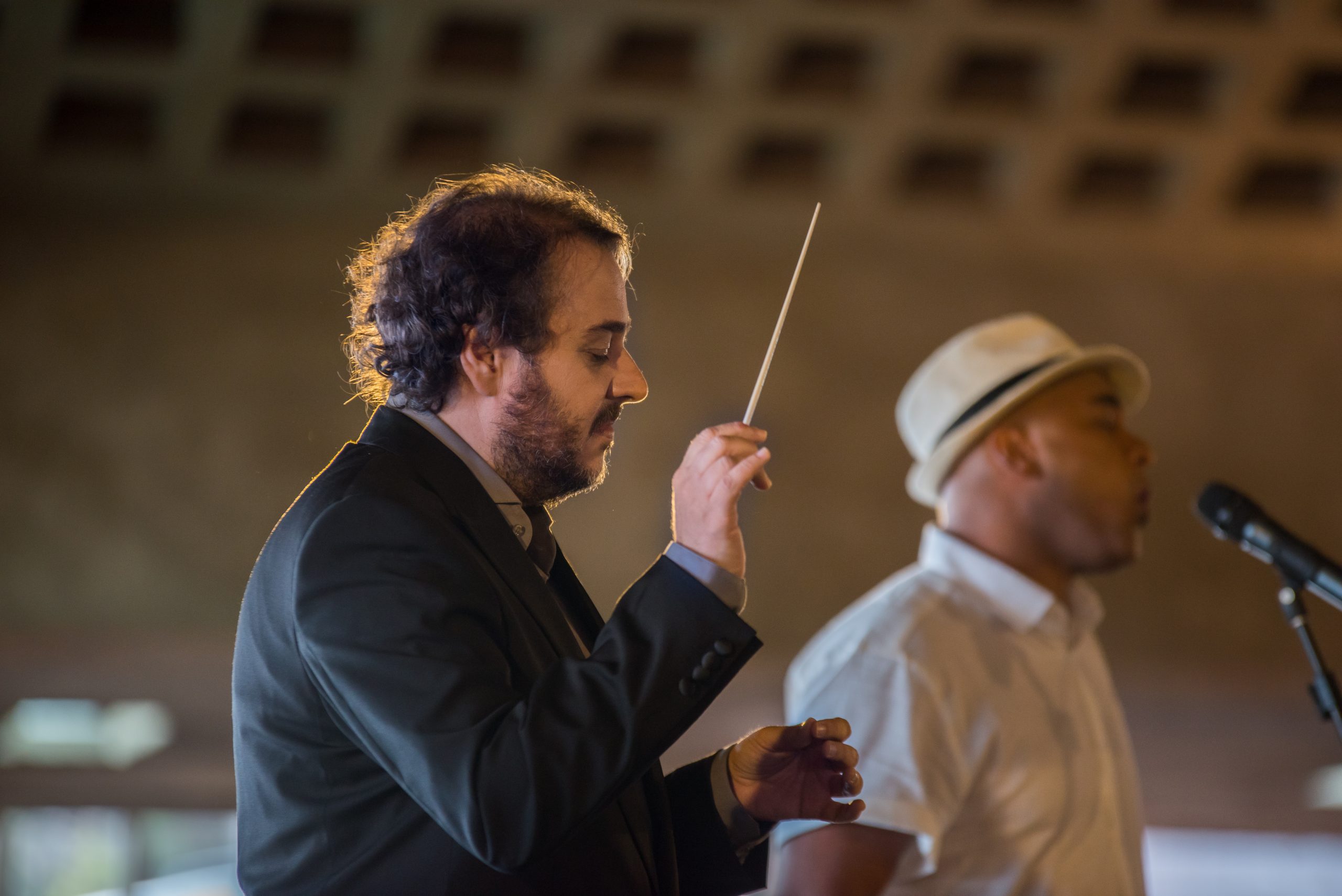 Orquestra Ouro Preto apresenta novo disco em reverência ao talento de Vander Lee