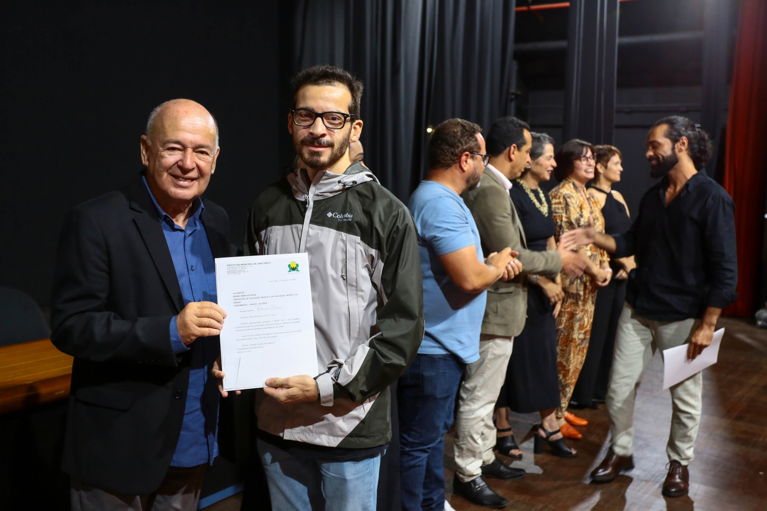 Ouro Preto dá posse a 174 servidores concursados para a Educação