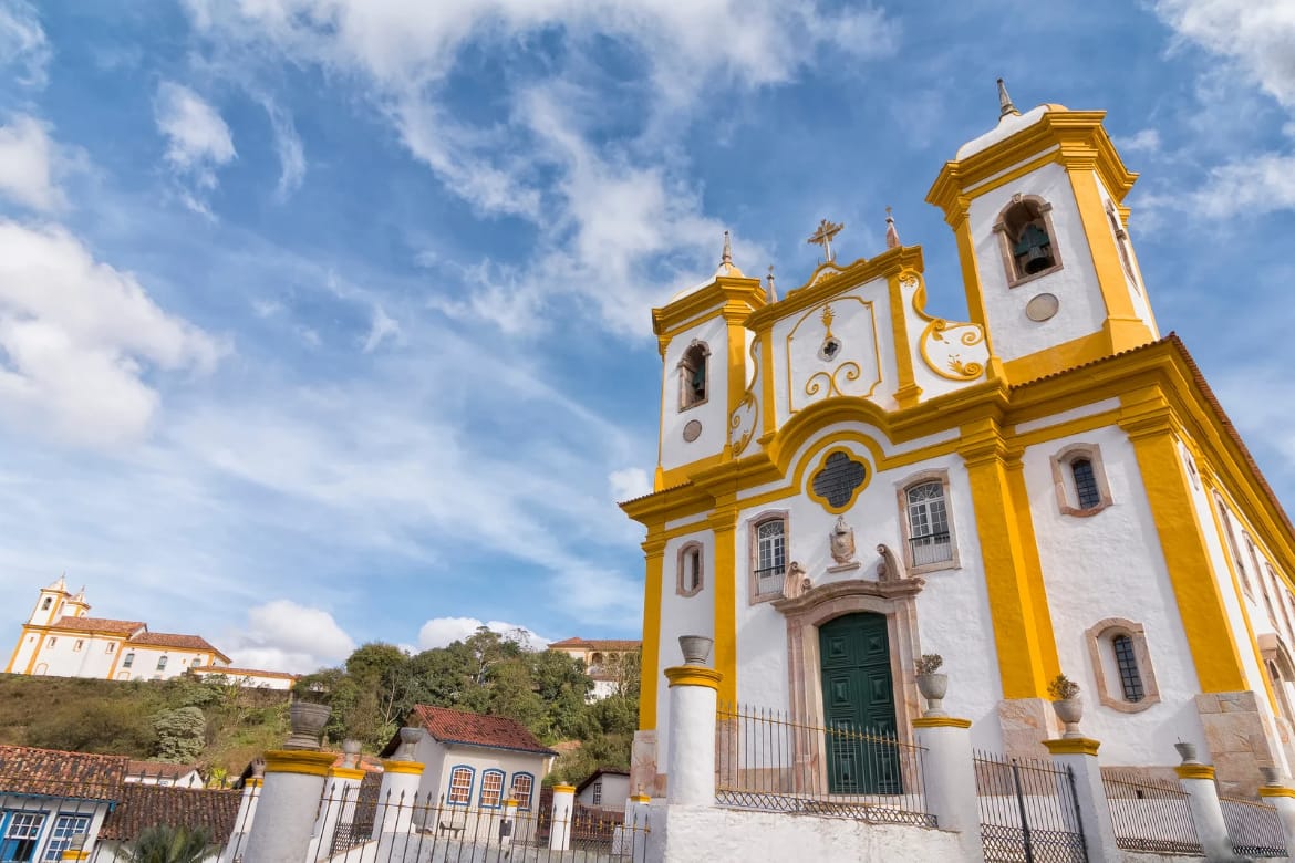 Rotas do Conhecimento oferece cursos gratuitos de turismo em Minas Gerais