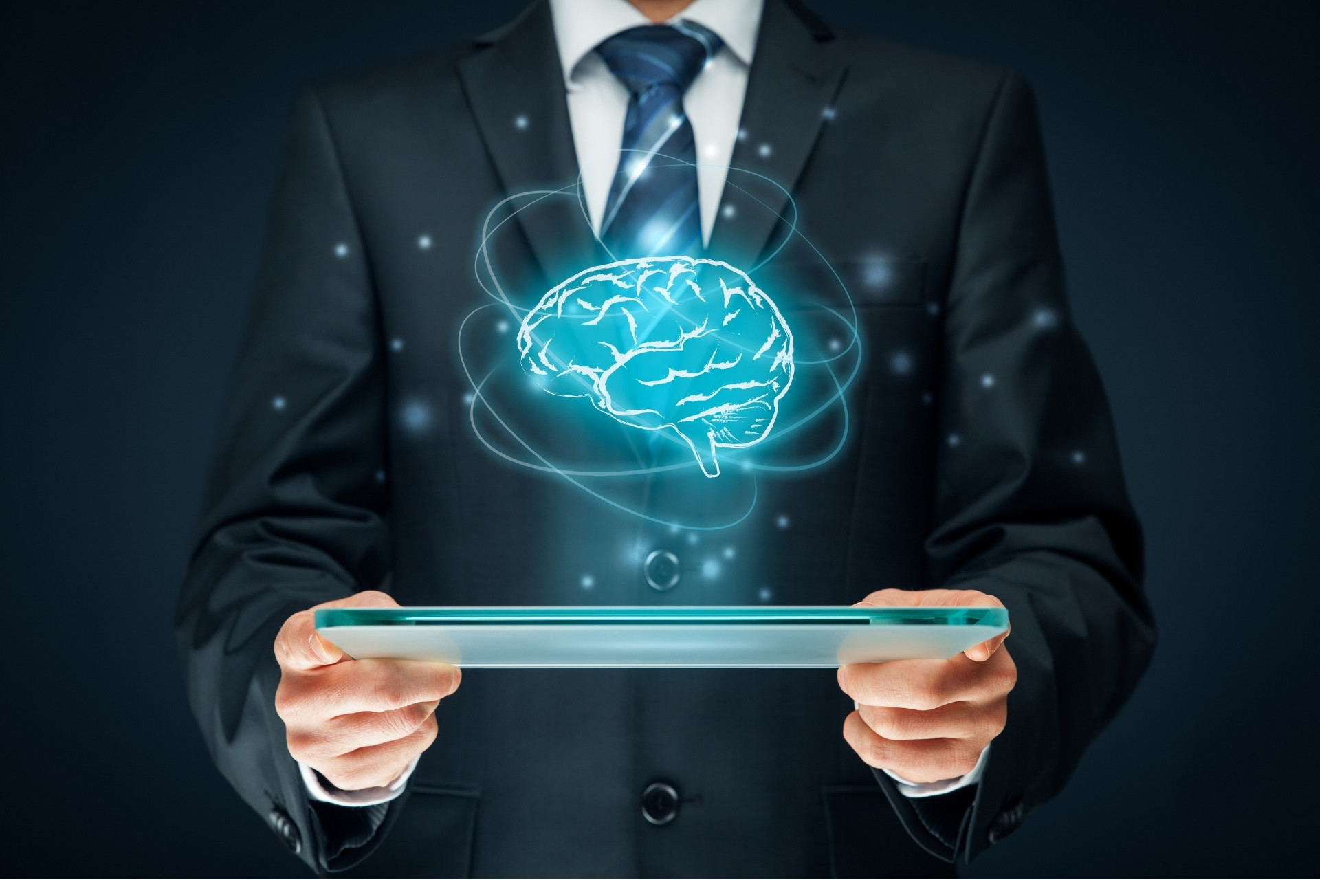 Cursos on-line gratuitos da UFMG abordam IA, letramento e cidadania digital