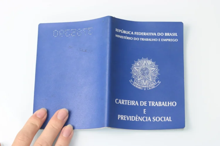 Sine Congonhas divulga novas vagas de emprego nesta quinta-feira, 13 de novembro