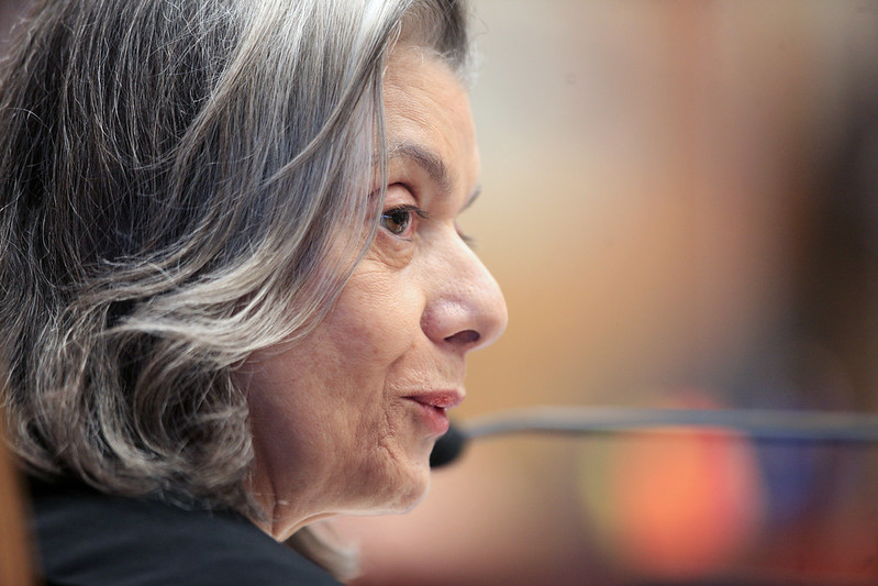 “Sou incapaz de entender por que alguém quer conhecer alguma cidade nos Estados Unidos antes de conhecer Mariana e Ouro Preto”