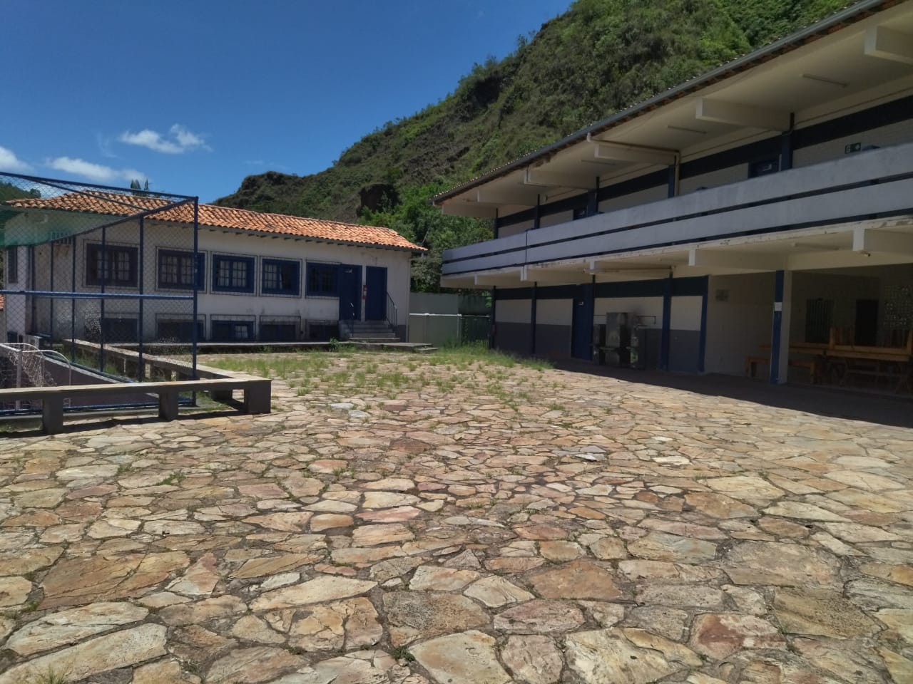 Escola Estadual Dom Velloso, em Ouro Preto, integra programa Minas Bilíngue