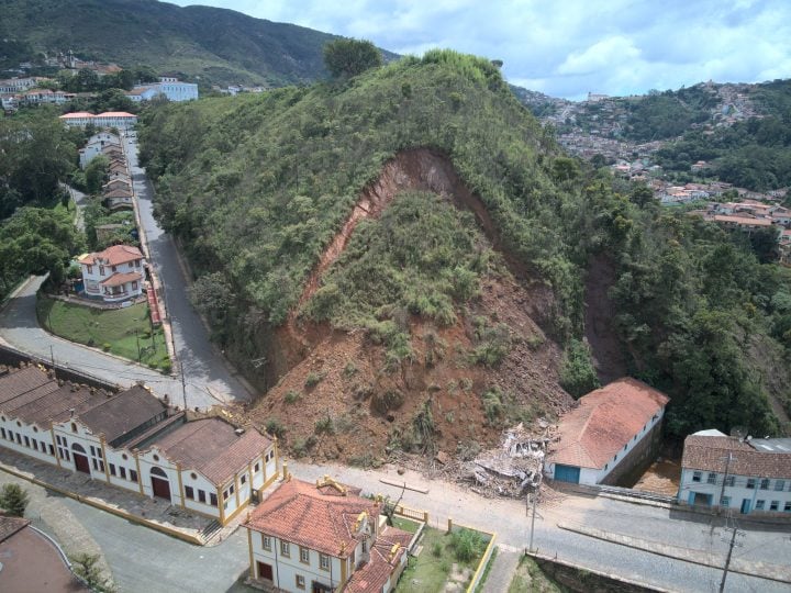 Governo de Minas prepara licitação de R$ 34 milhões para contenção definitiva do Morro da Forca, em Ouro Preto
