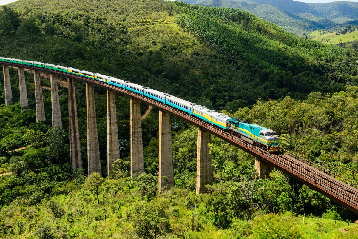 Trem Vitória-Minas esgota passagens para a Semana Santa pelo terceiro feriado consecutivo em 2026