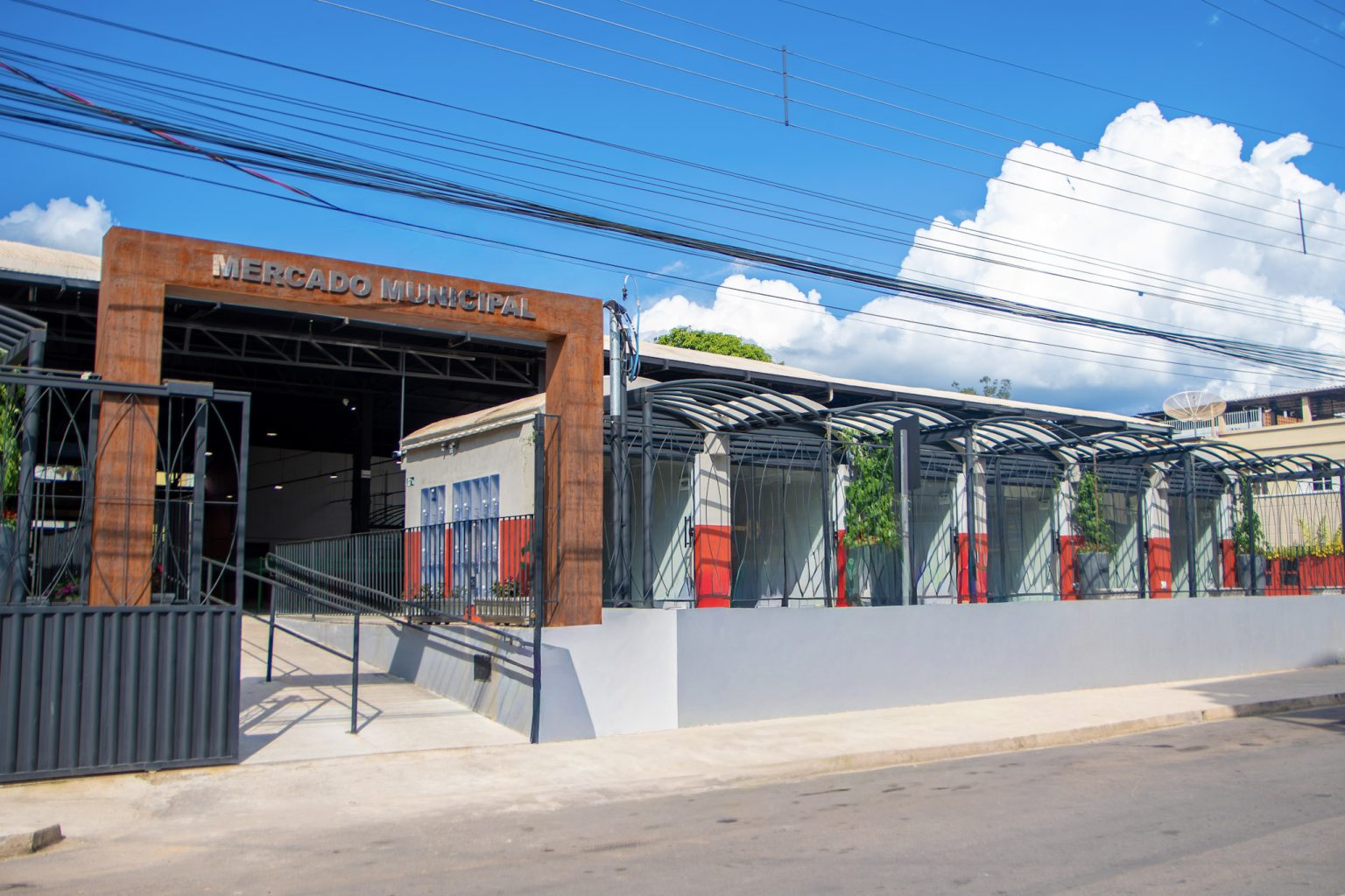 Itabirito lança licitação para concessão de lojas no Mercado Municipal revitalizado