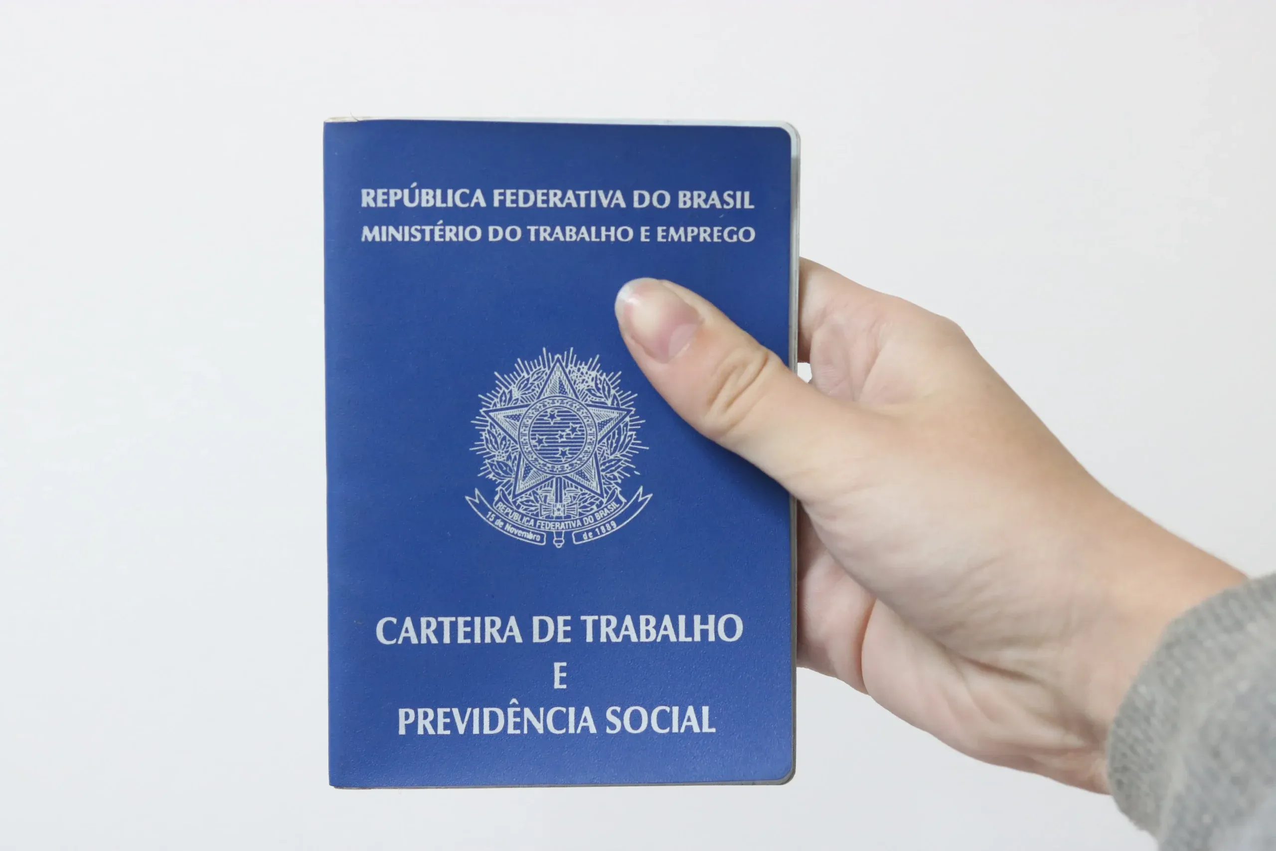Sine Ouro Preto abre 461 vagas nesta segunda-feira, com oportunidades em diversas áreas e níveis de escolaridade. Confira como se candidatar.