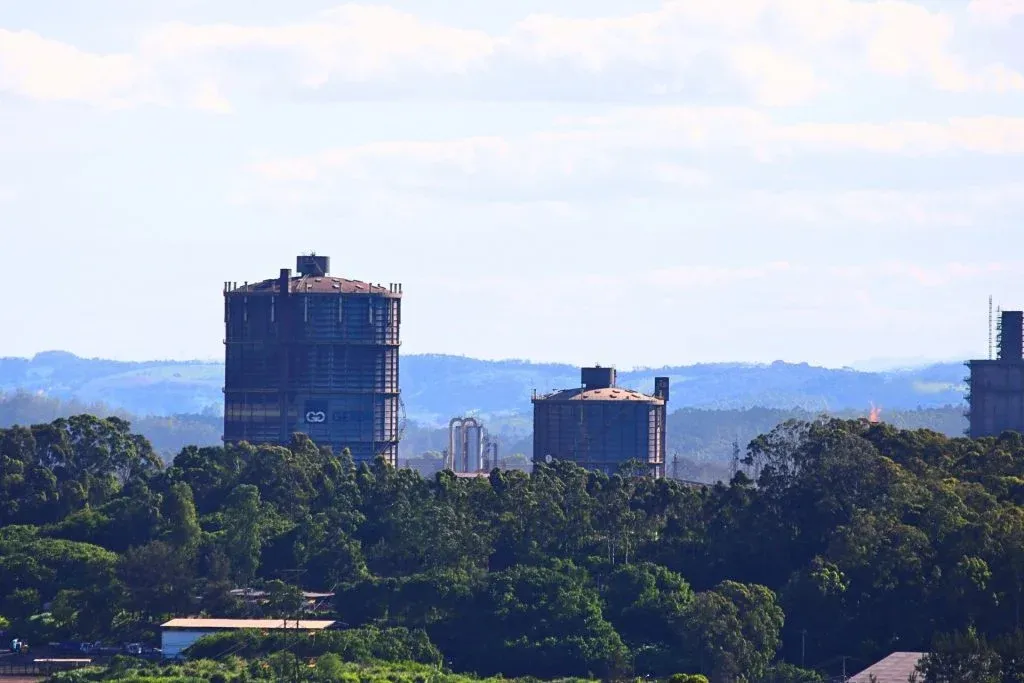 Localizada em Ouro Branco, maior planta da Gerdau no mundo completa 40 anos e mira expansão com mineração em Miguel Burnier