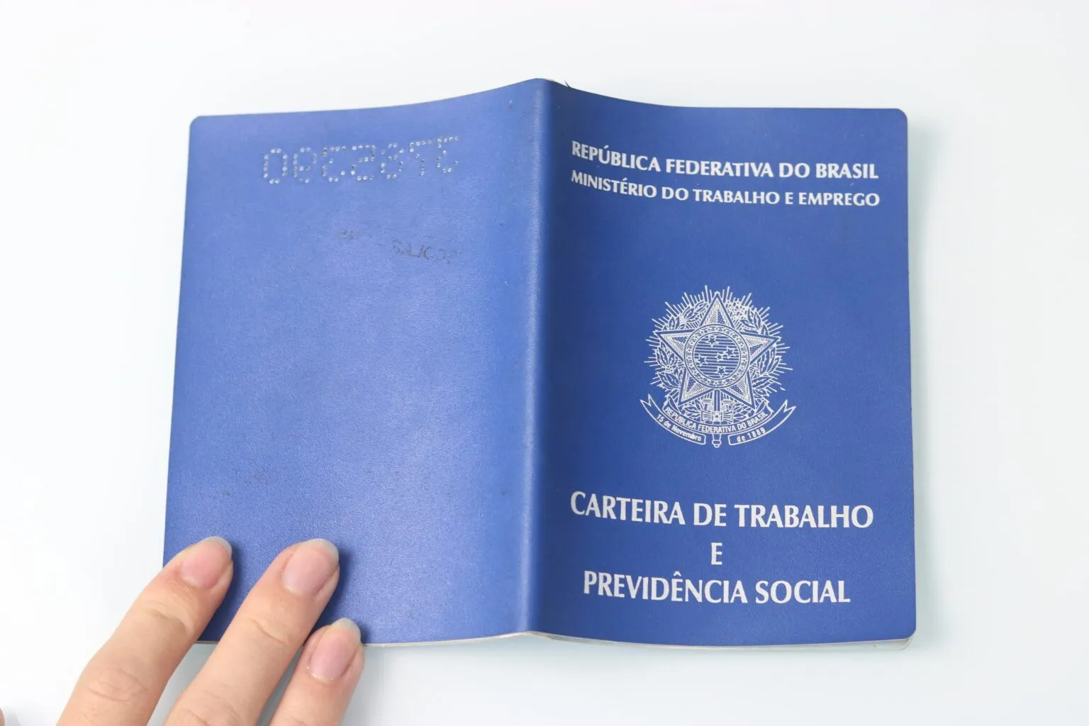 Pedreiro, vigia e técnico estão entre as vagas do Sine Congonhas desta quinta