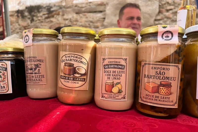 Feira Saberes & Sabores reúne doces, cafés e artesanato em São Bartolomeu neste sábado