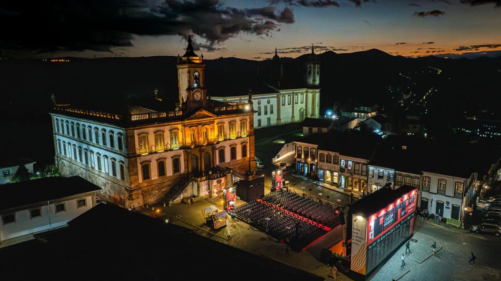Mostra de Cinema de Ouro Preto mobiliza turistas e reforça atenção na BR-040