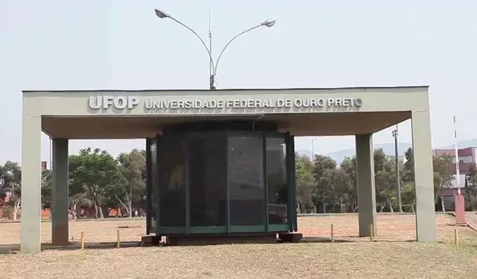UFOP abre inscrições para especialização gratuita em Gestão Escolar com 150 vagas